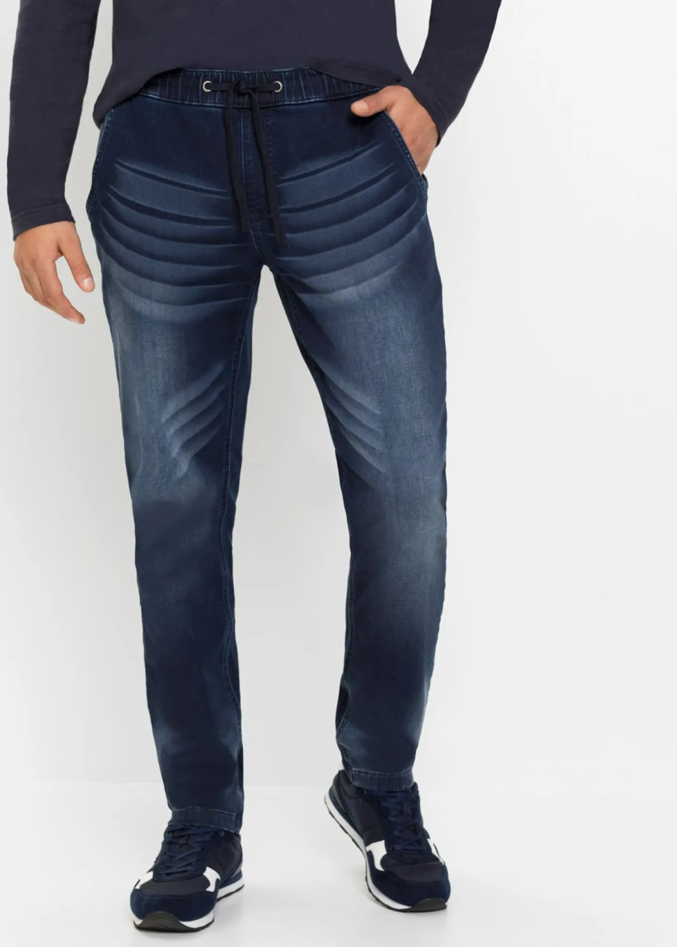 Vaqueros tipo chándal slim fit, straight