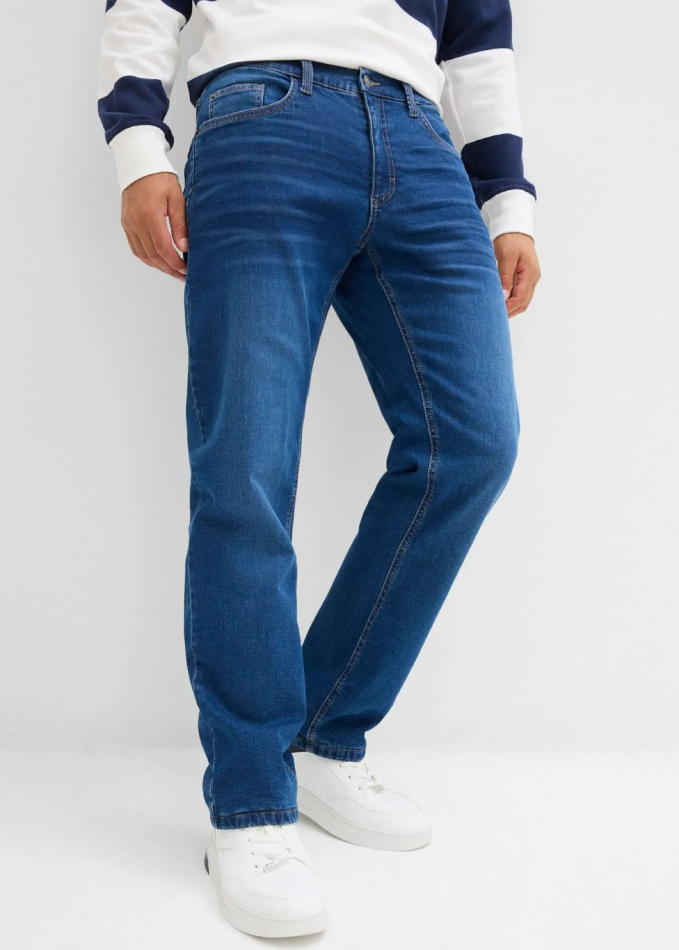 Vaqueros térmicos elásticos con corte informal, cinturilla cómoda y diseño recto