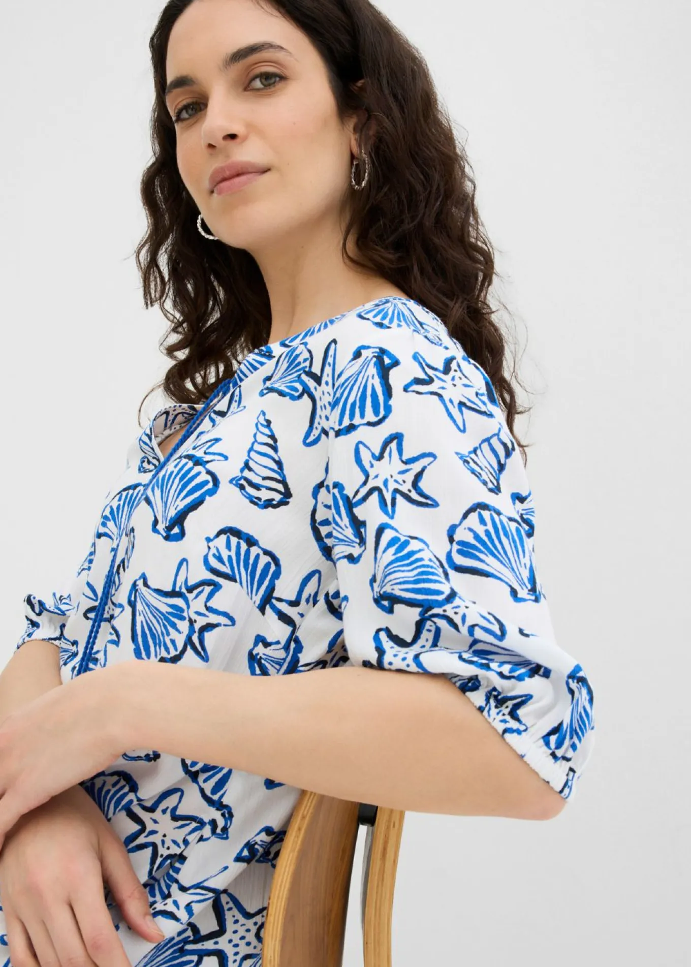 Vestido ancho de viscosa arrugada