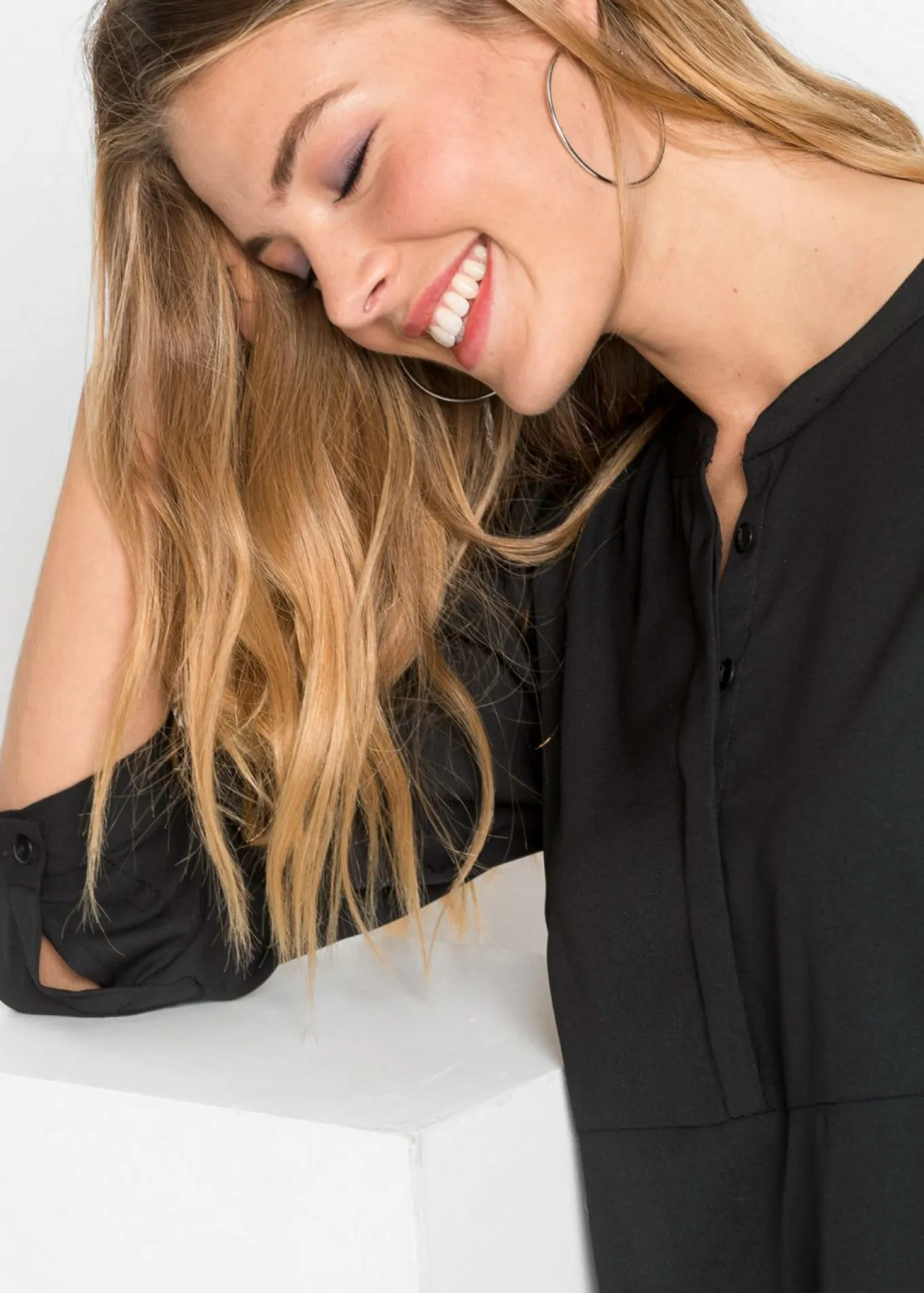 Vestido camisero con botonera corta