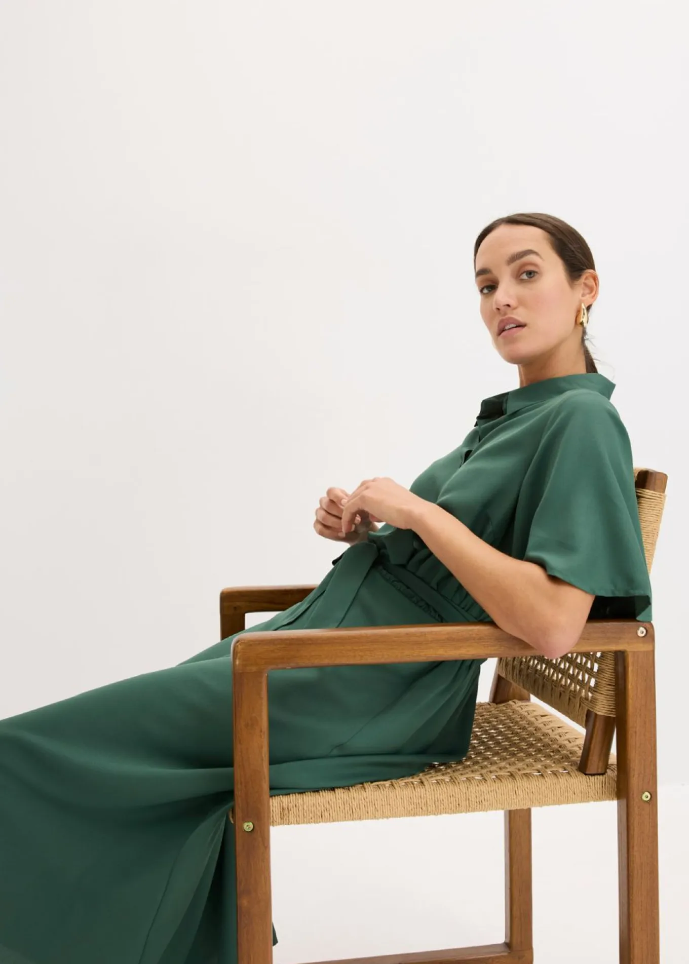 Vestido camisero con cordón