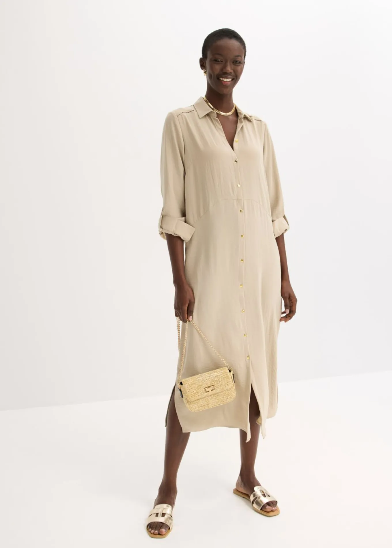 Vestido camisero con encaje en escalera
