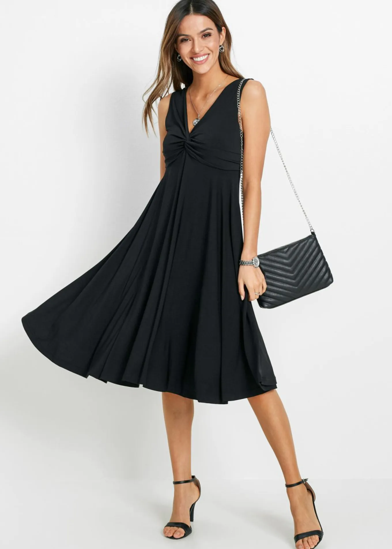 Vestido camisero con escote en V