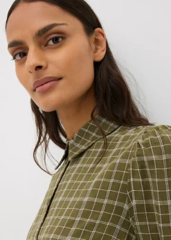 Vestido camisero con estampado de cuadros