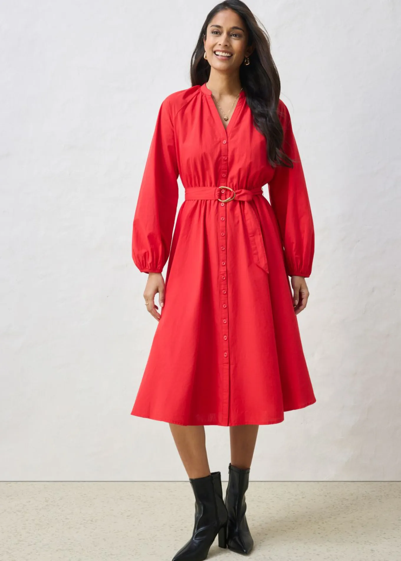 Vestido camisero con parte de seda y cinturón