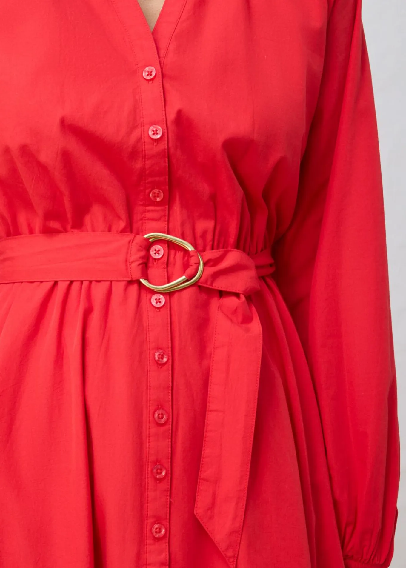 Vestido camisero con parte de seda y cinturón