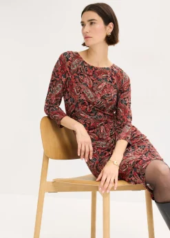 Vestido camisero con patrón paisley