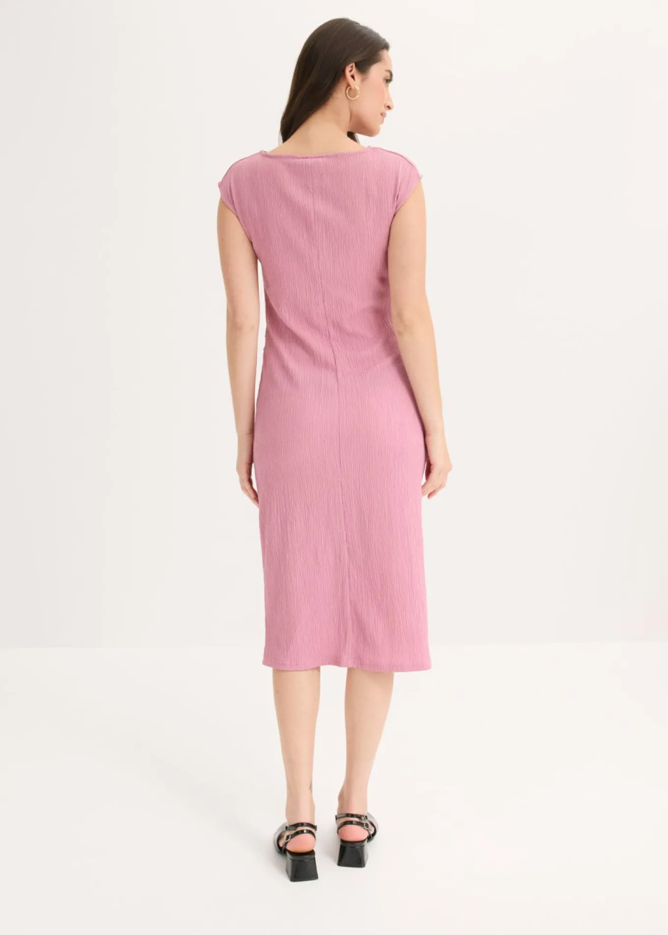 Vestido camisero de crepé estructurado