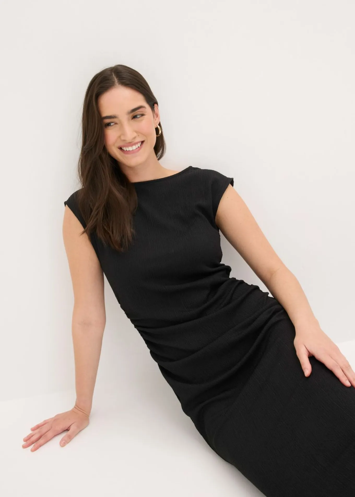 Vestido camisero de crepé estructurado
