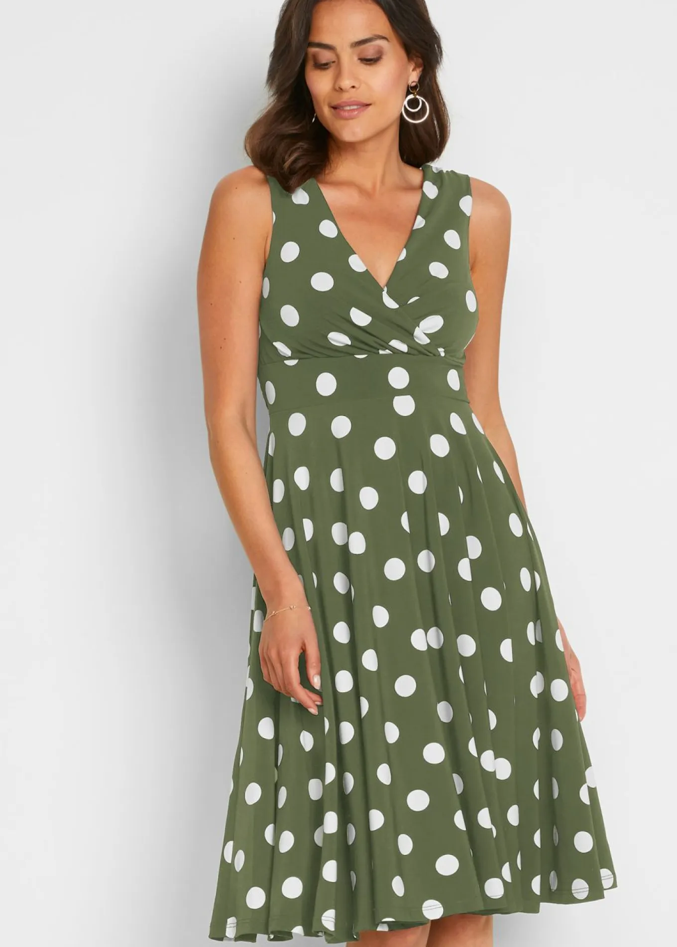 Vestido camisero de lunares