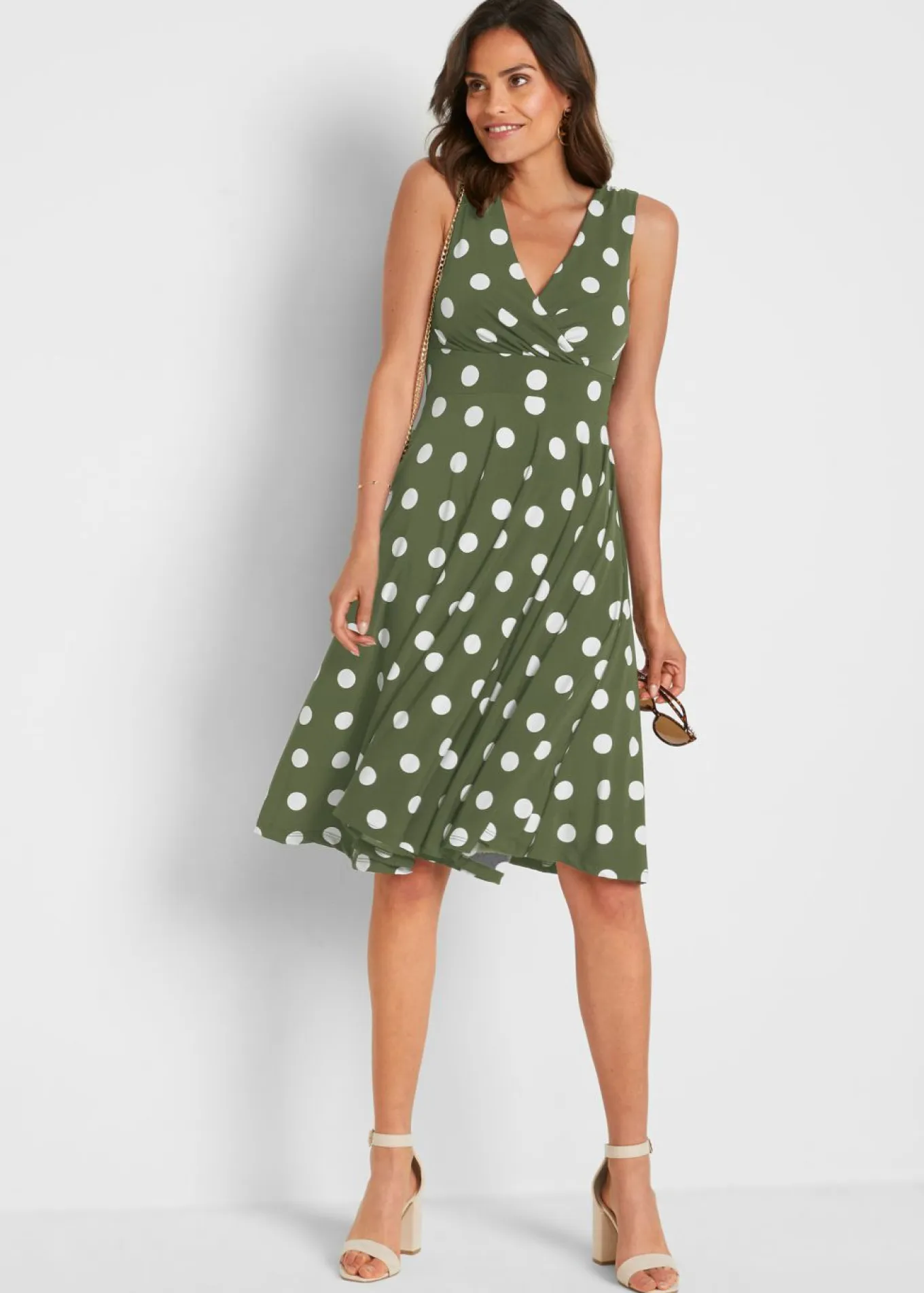 Vestido camisero de lunares