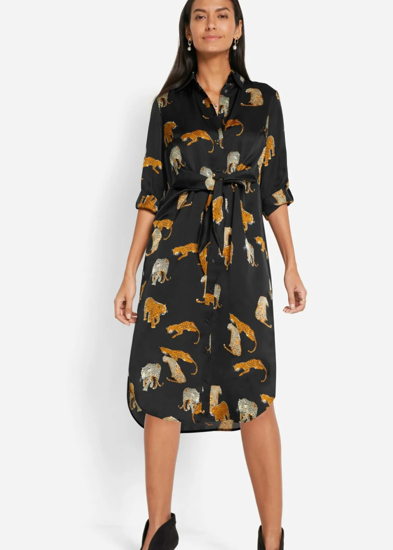 Vestido camisero de satén