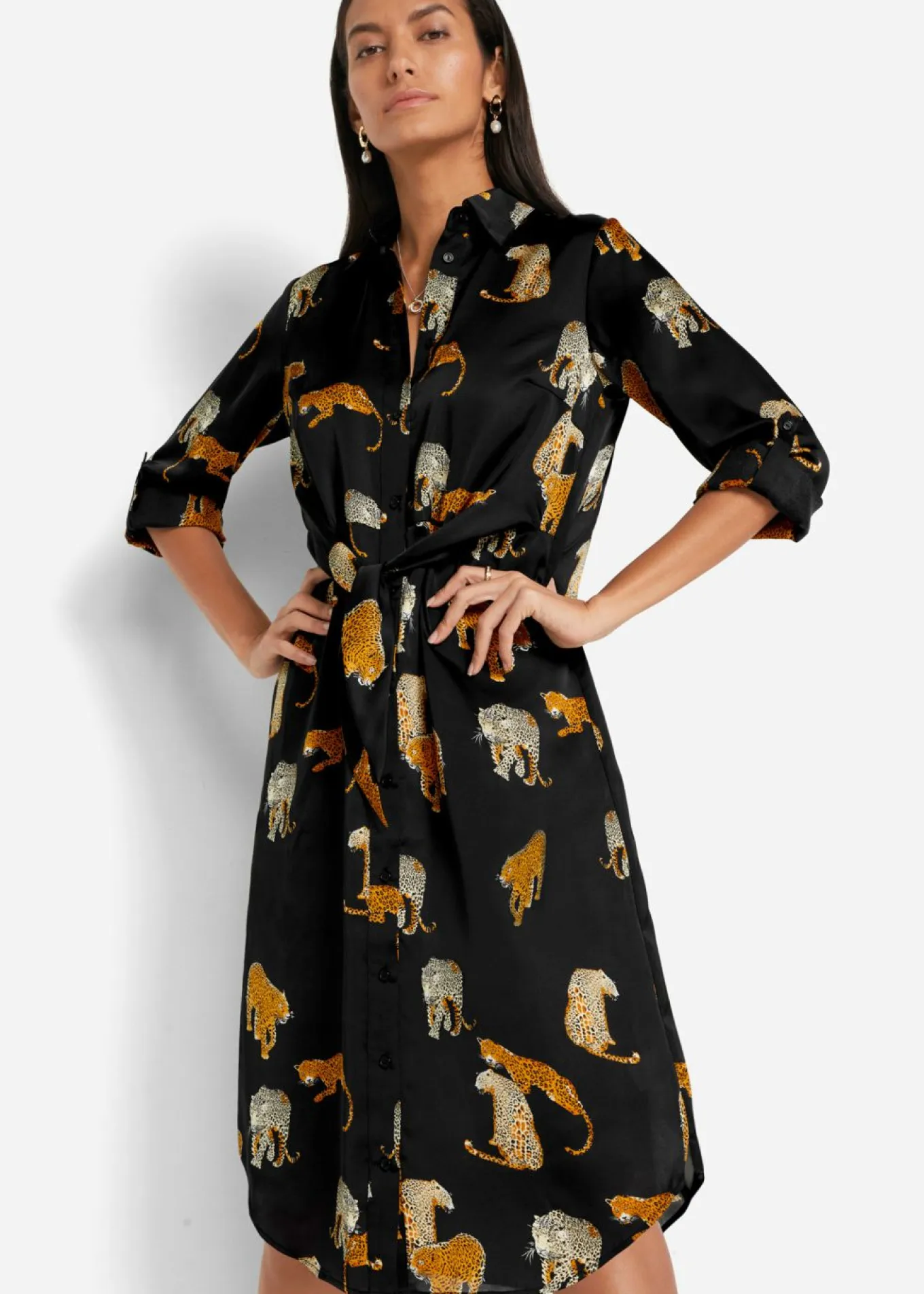 Vestido camisero de satén