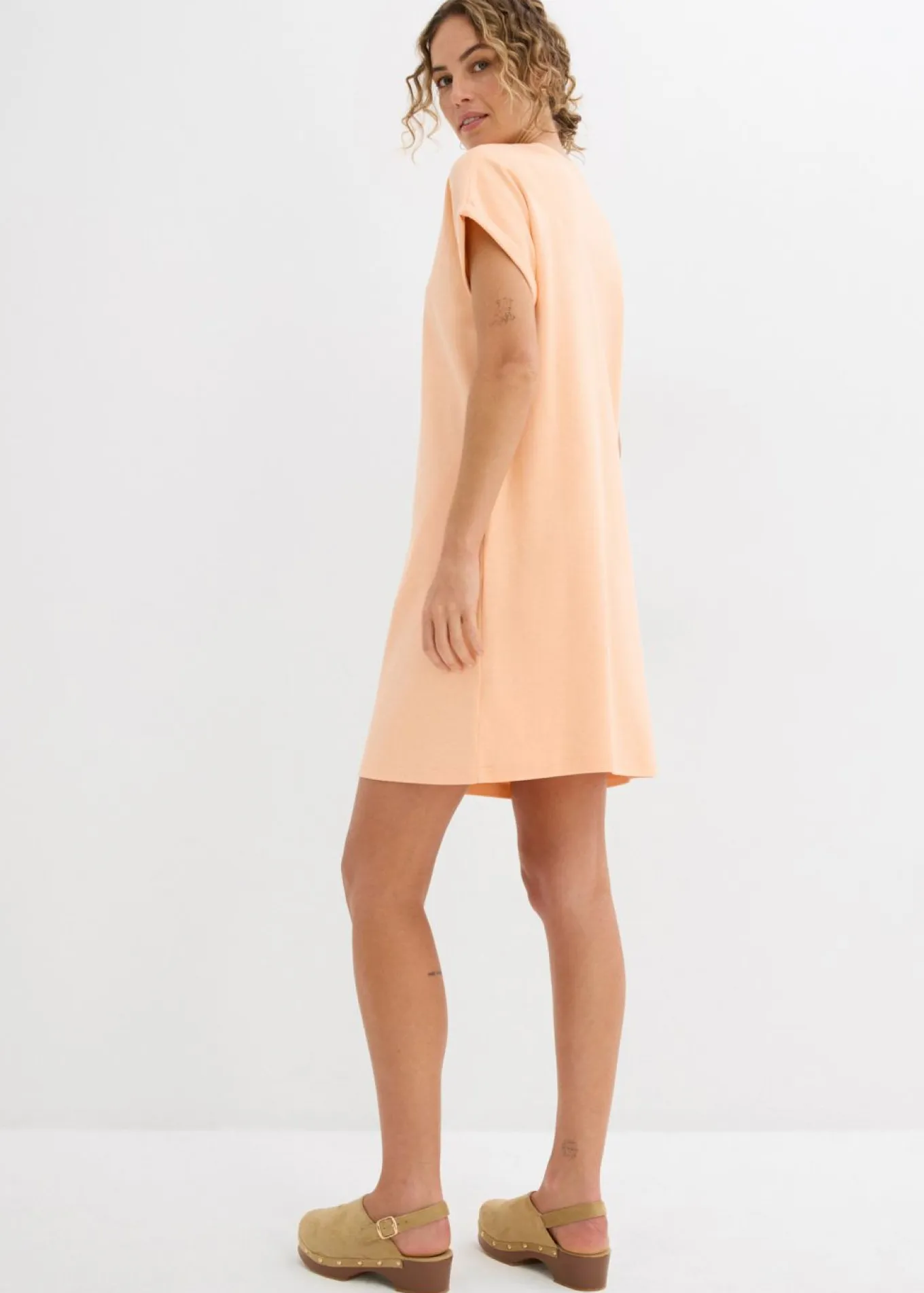 Vestido camisero de tejido interlock resistente
