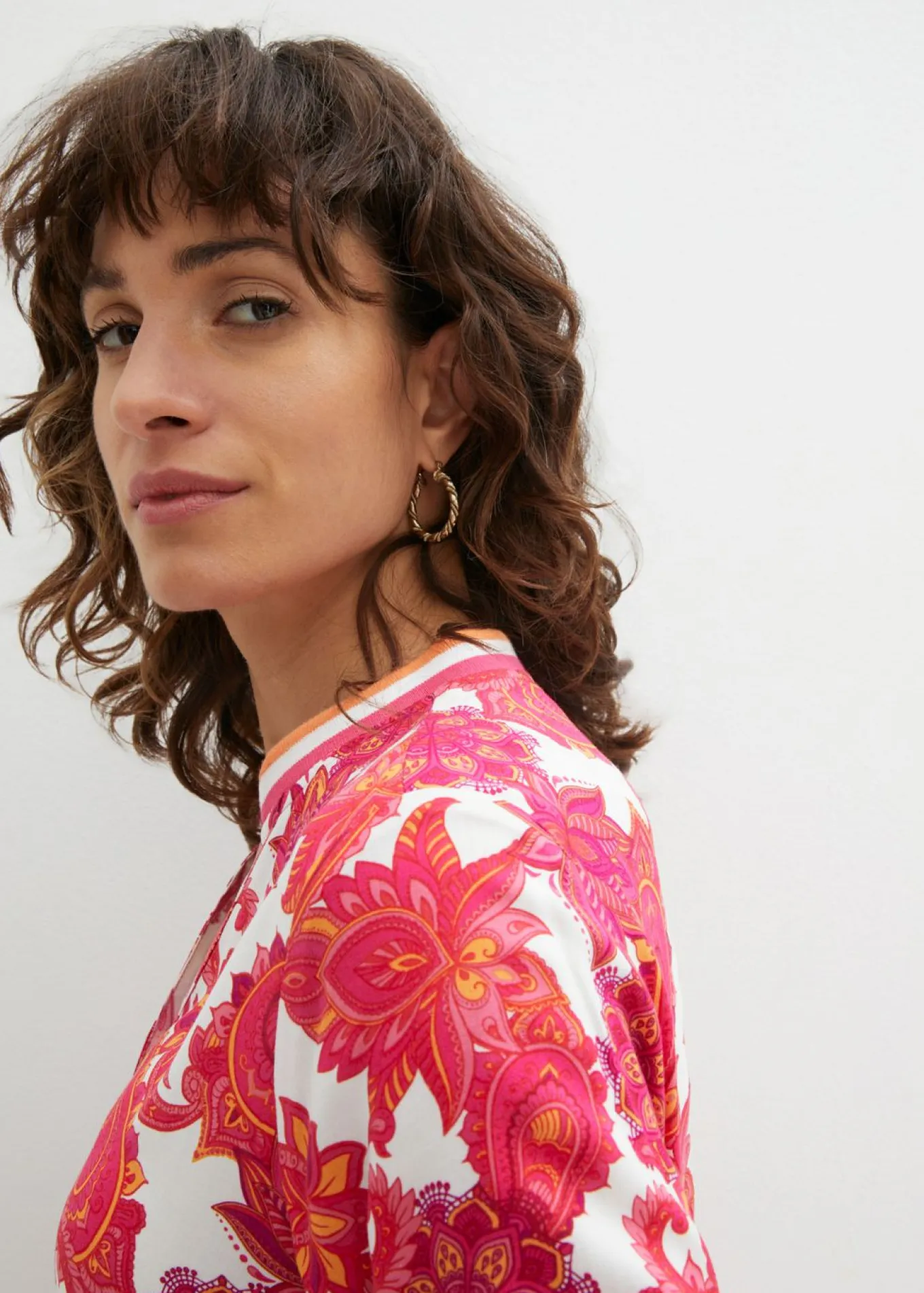 Vestido camisero de viscosa fluida