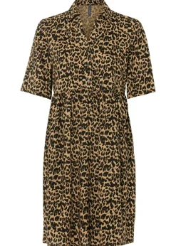 Vestido camisero de viscosa fluida