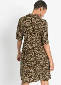 Vestido camisero de viscosa fluida