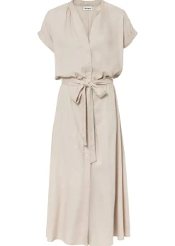 Vestido camisero de viscosa fluida