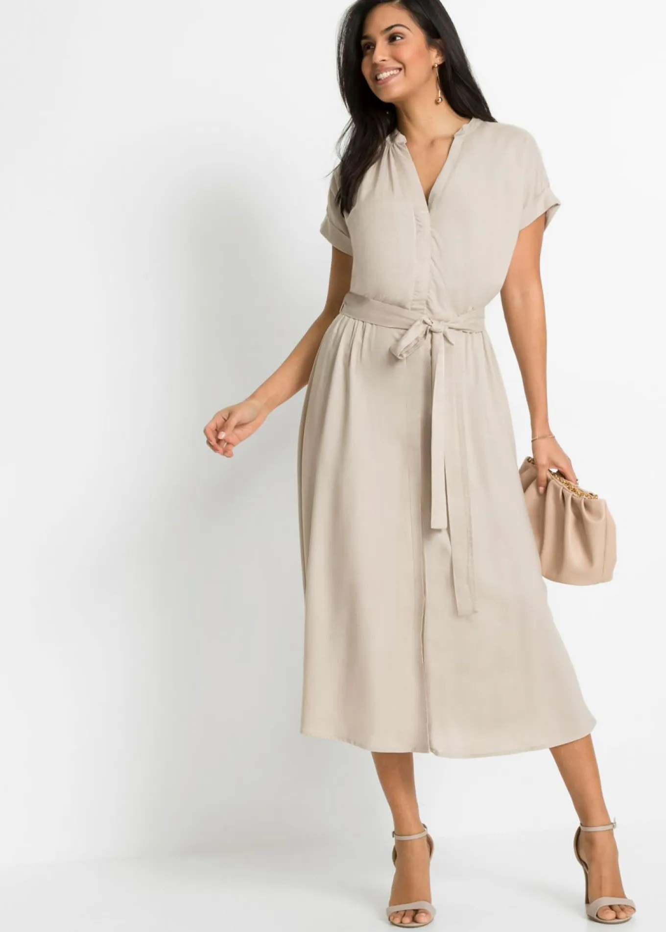 Vestido camisero de viscosa fluida