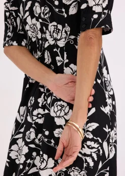 Vestido camisero de viscosa fluida