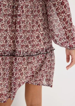 Vestido con bordado