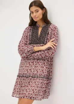 Vestido con bordado