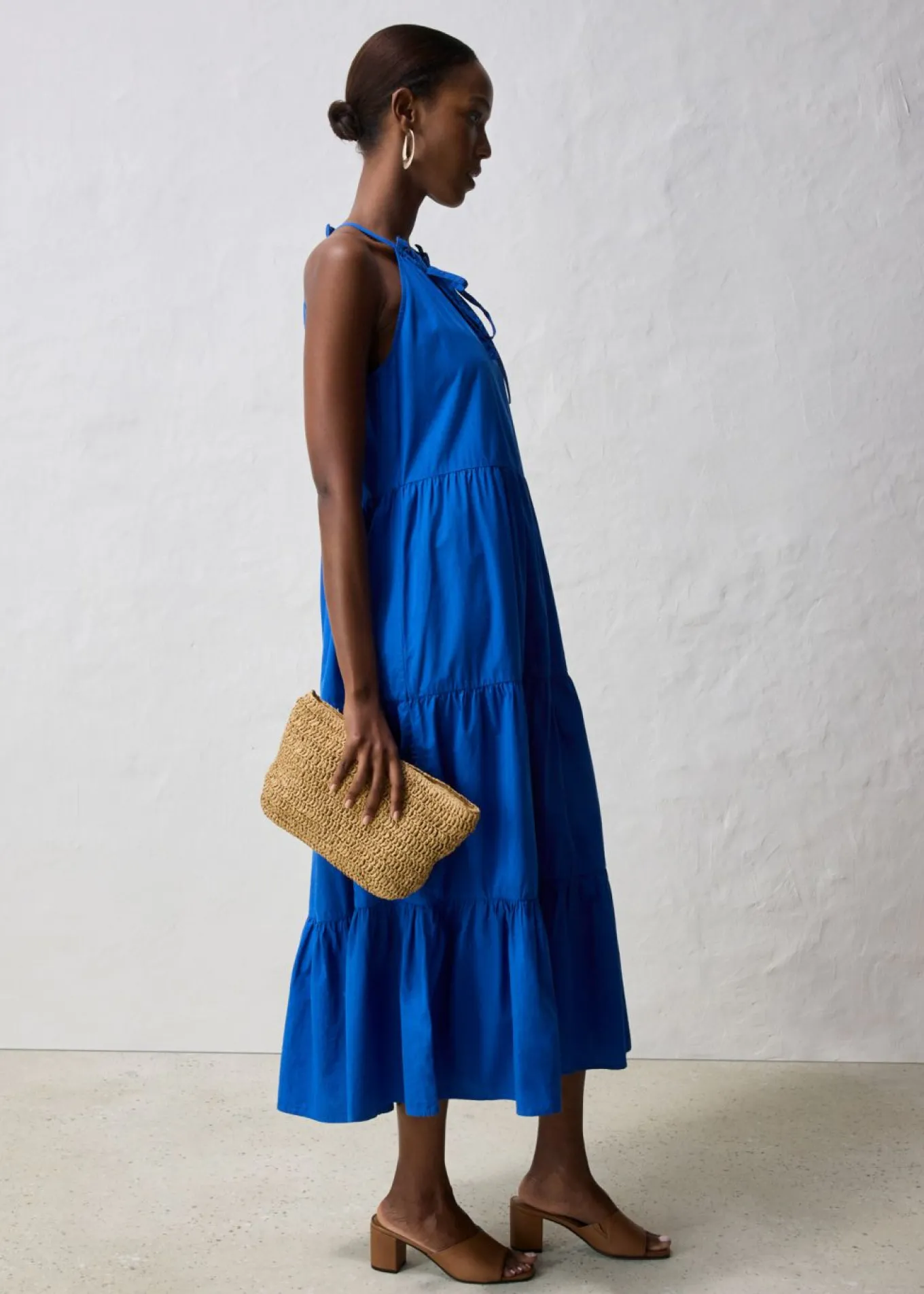 Vestido con contenido de seda