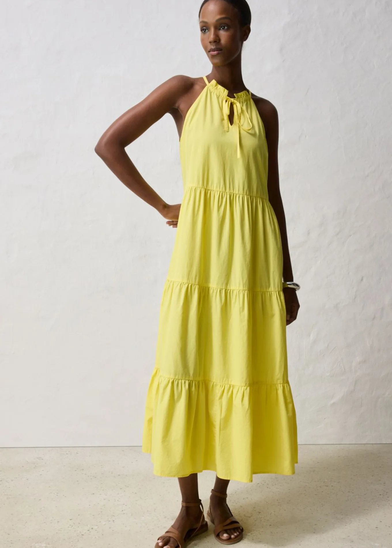 Vestido con contenido de seda