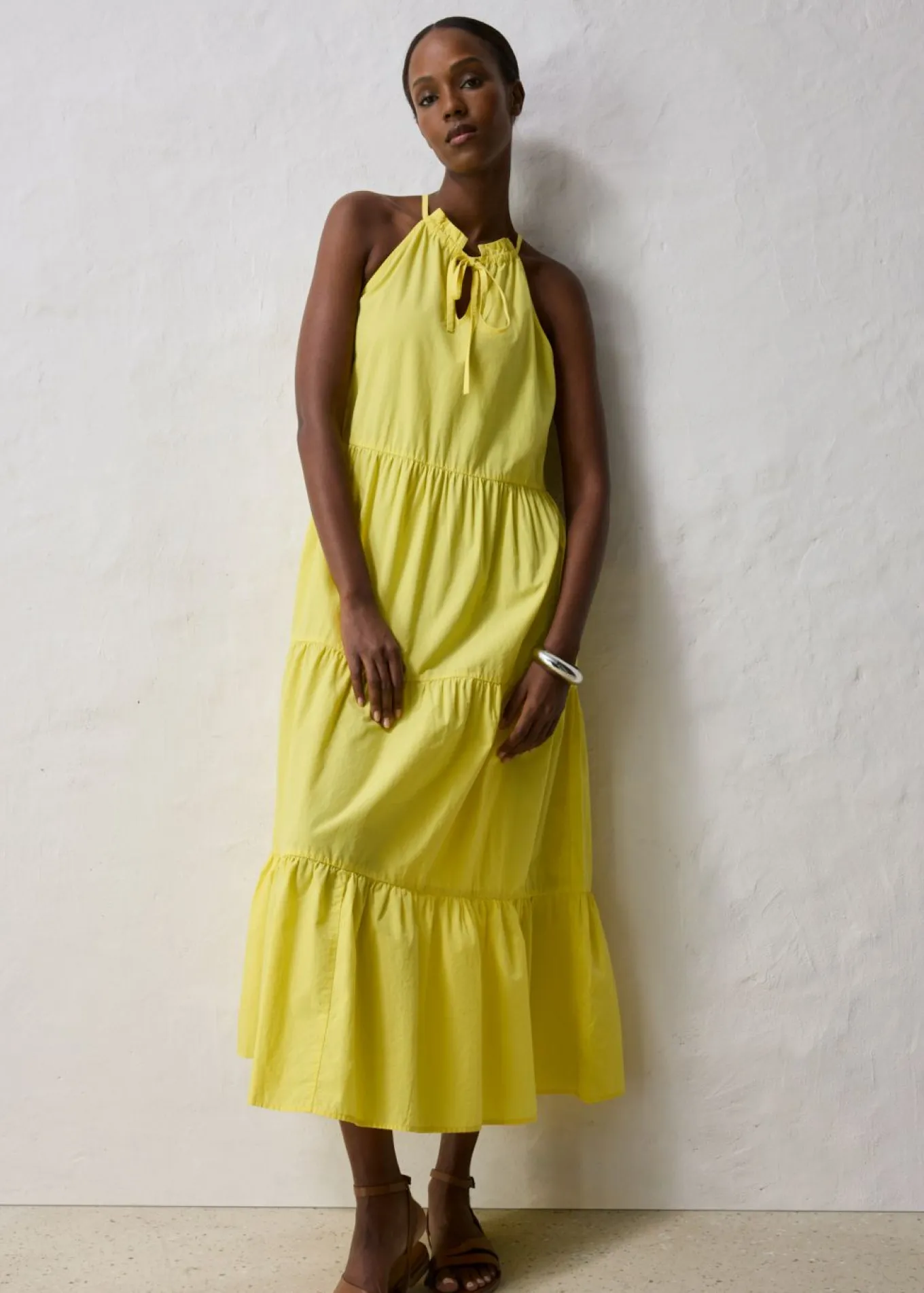 Vestido con contenido de seda