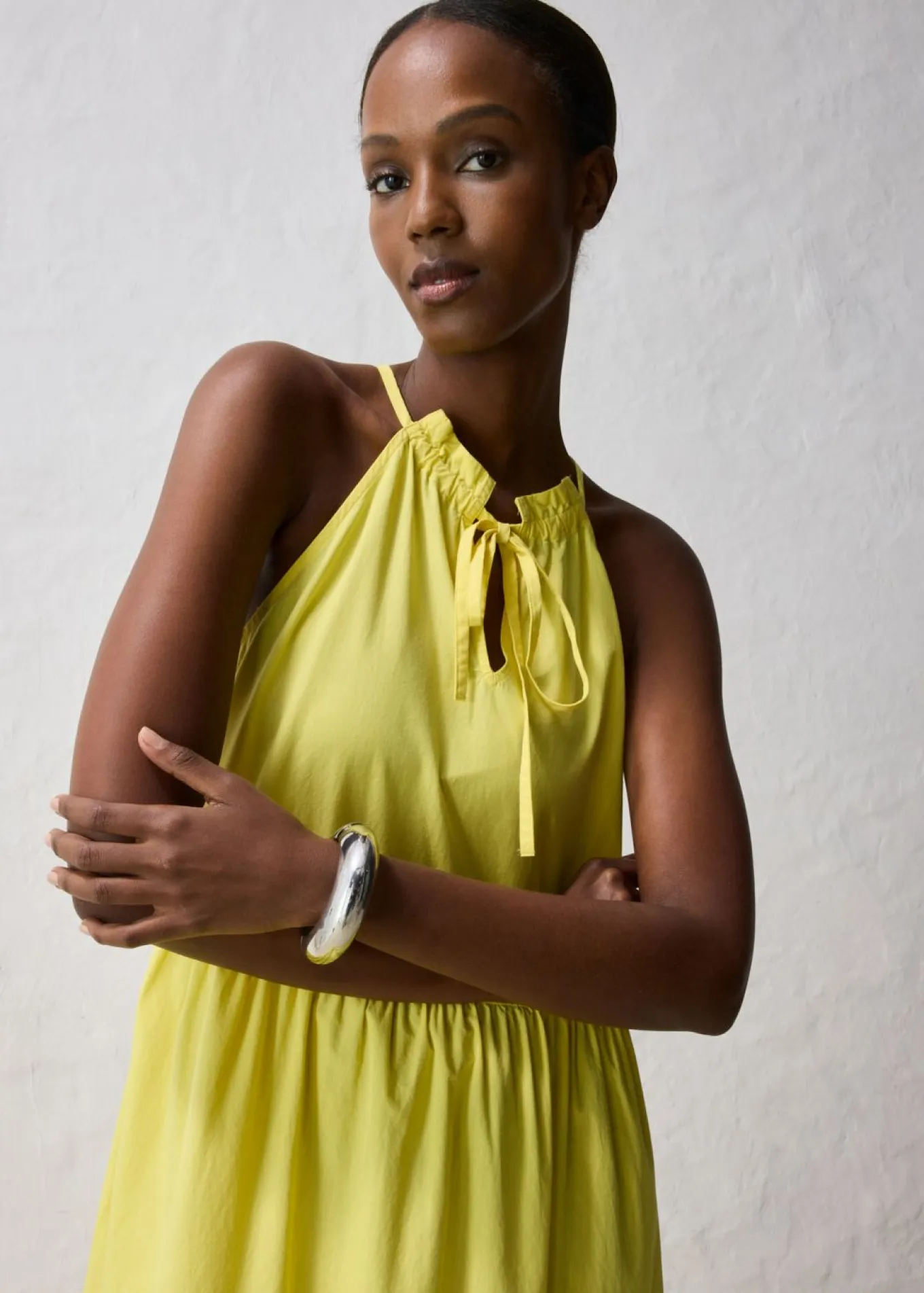 Vestido con contenido de seda