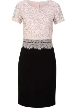 Vestido con encaje