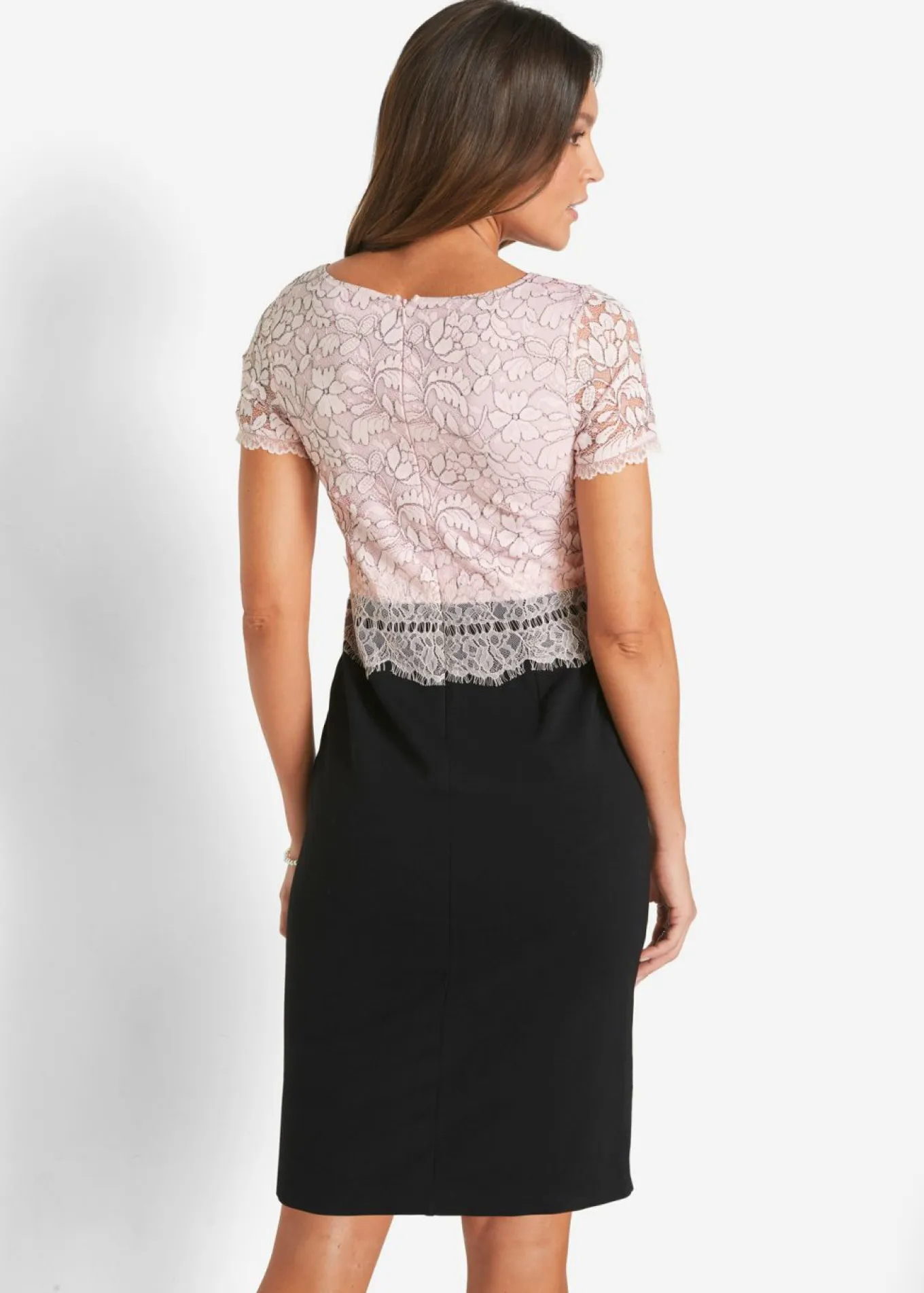 Vestido con encaje