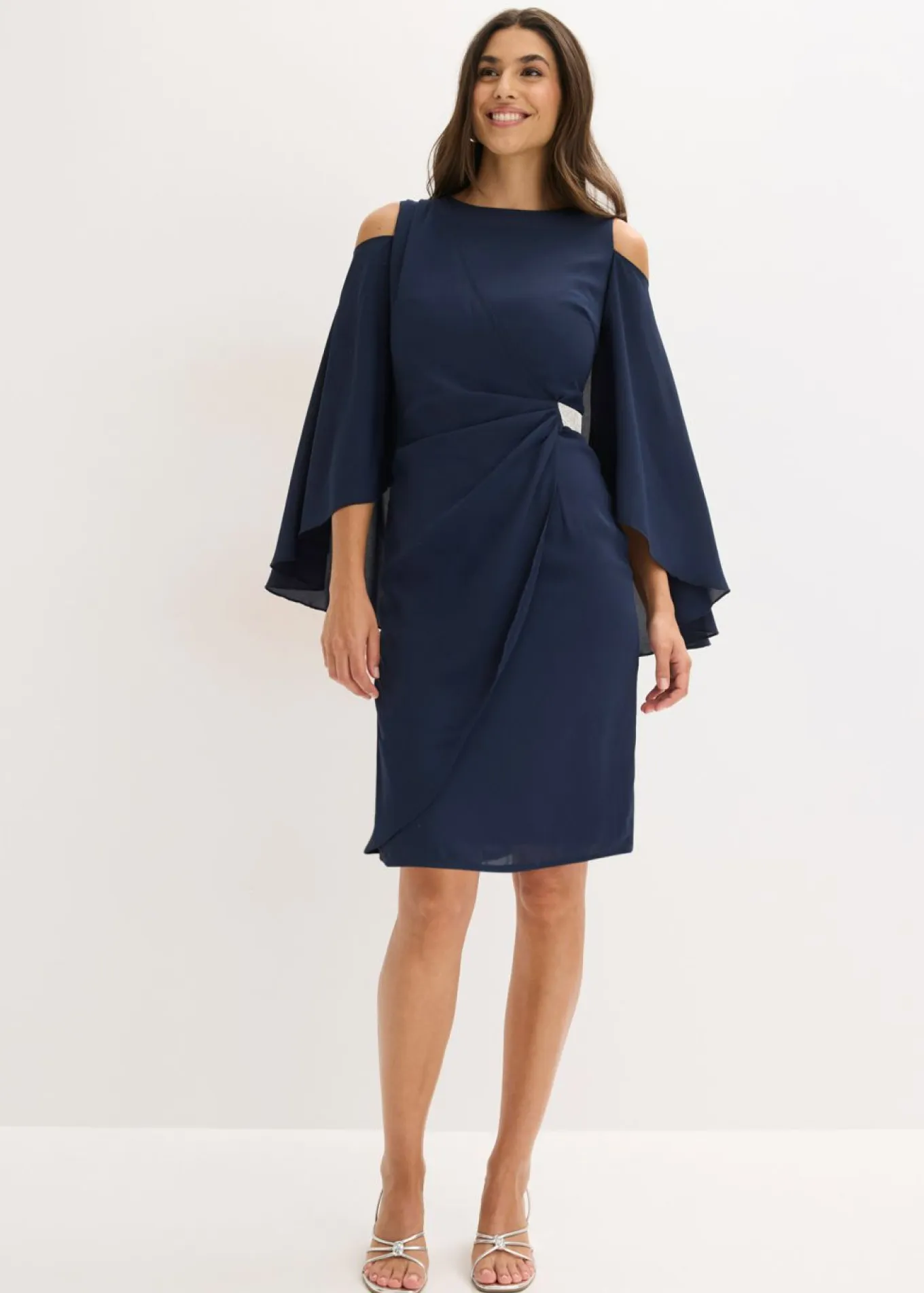 Vestido con escote bañera
