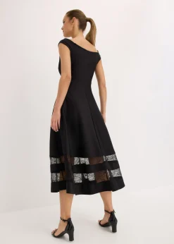Vestido con escote bañera, encaje y cinturón