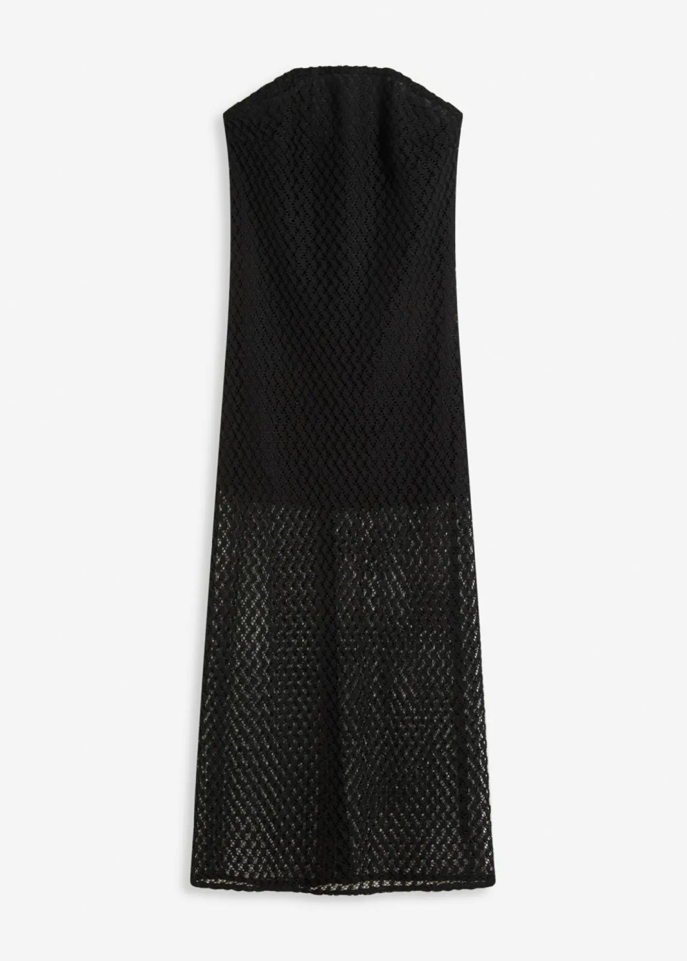 Vestido con hombros al descubierto y encaje