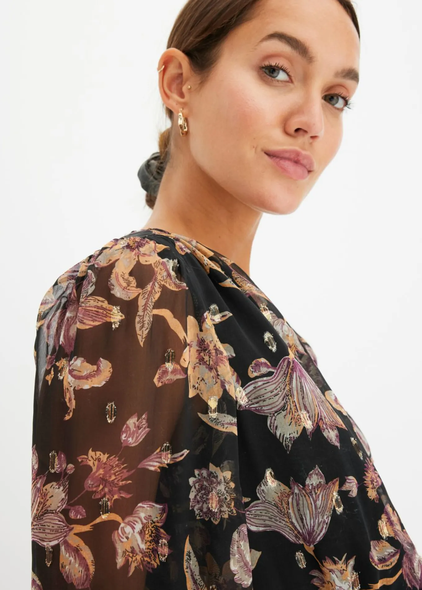 Vestido con largo asimétrico