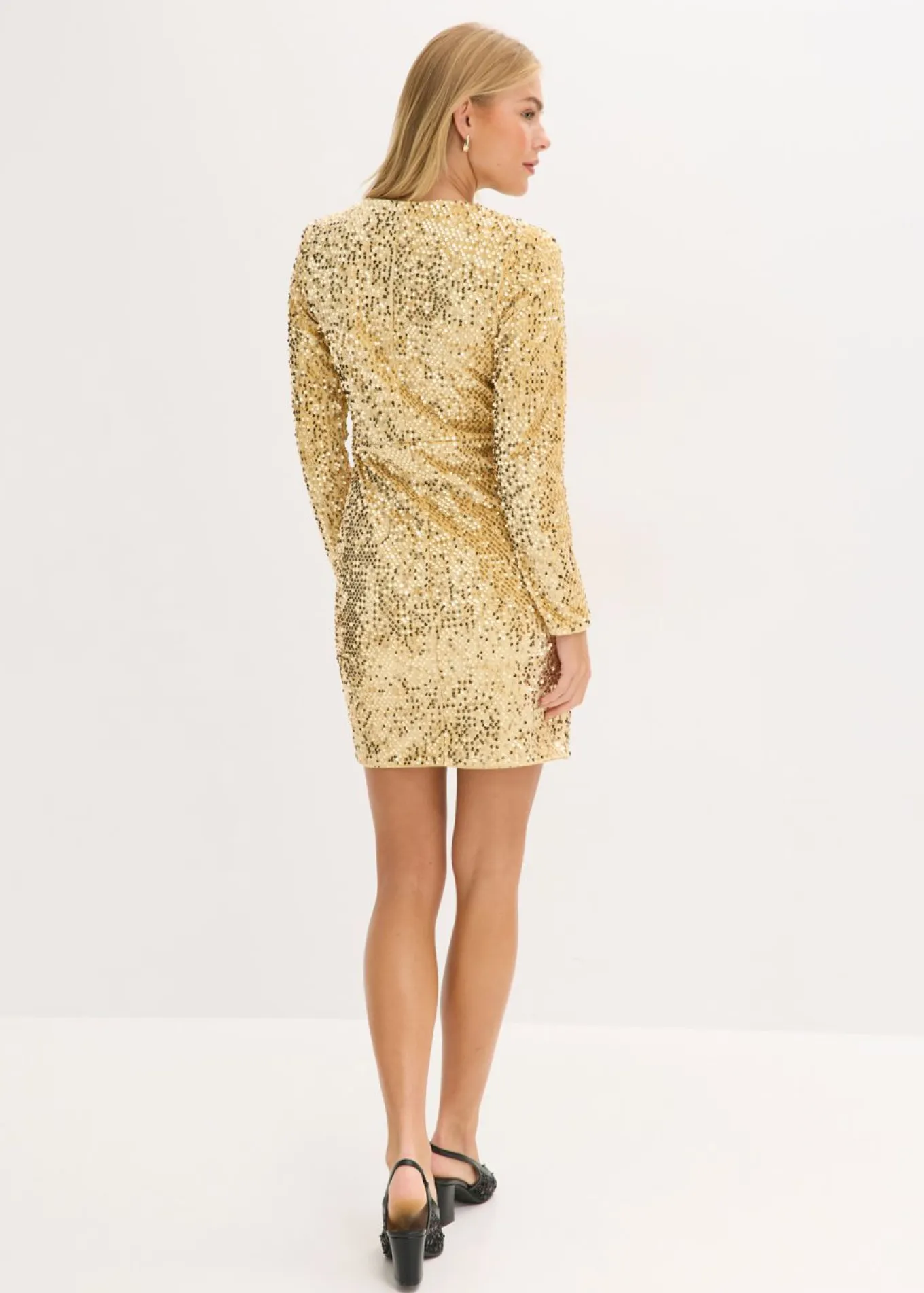 Vestido con lentejuelas de terciopelo suave