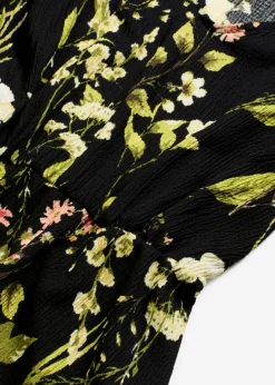 Vestido con mangas abullonadas