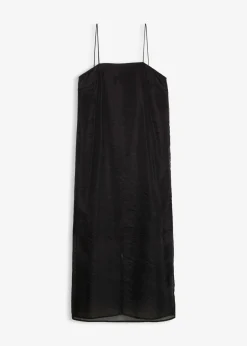 Vestido con tirantes finos