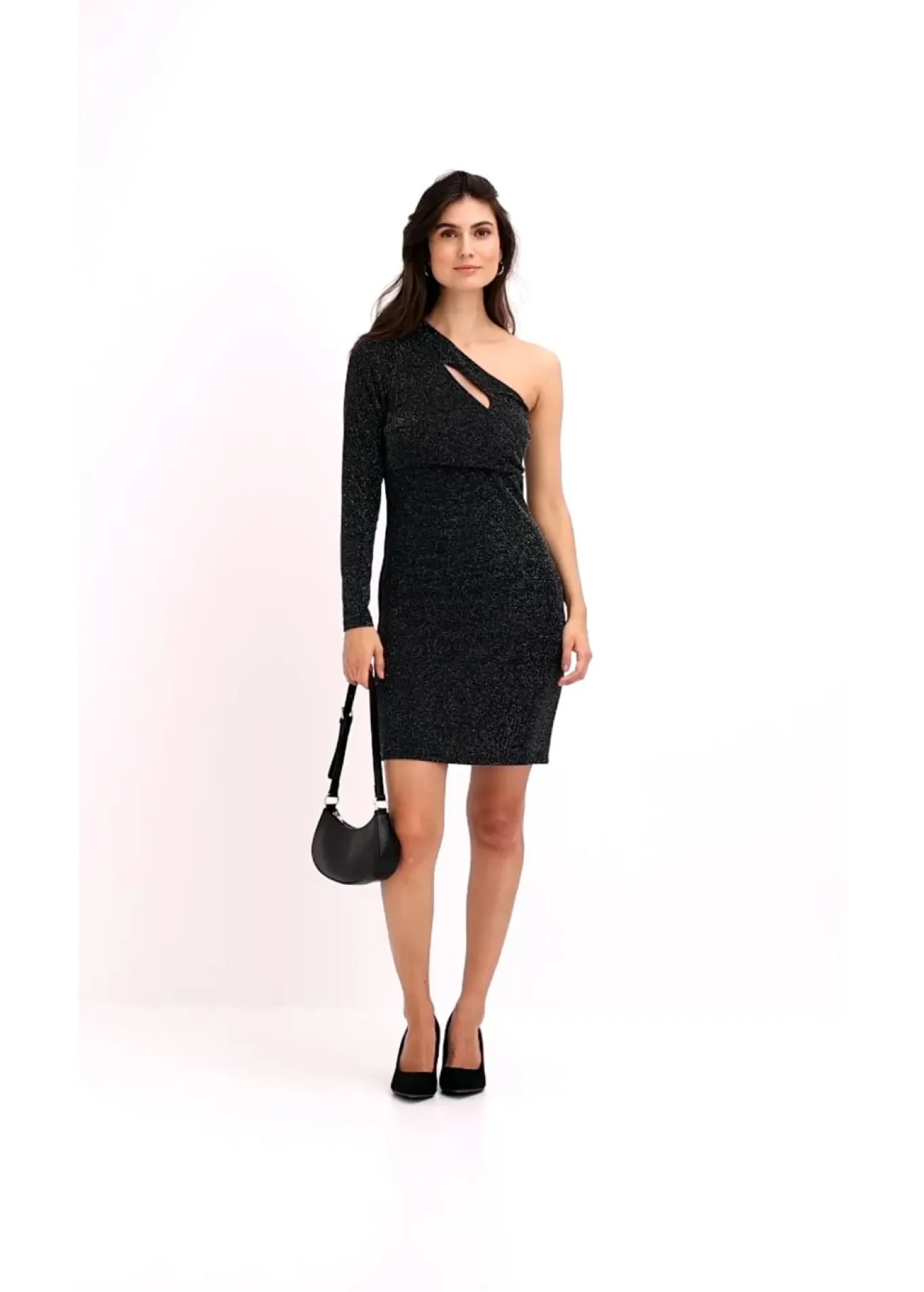 Vestido corto con corte entallado