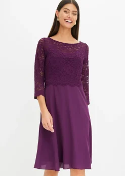 Vestido corto con encaje