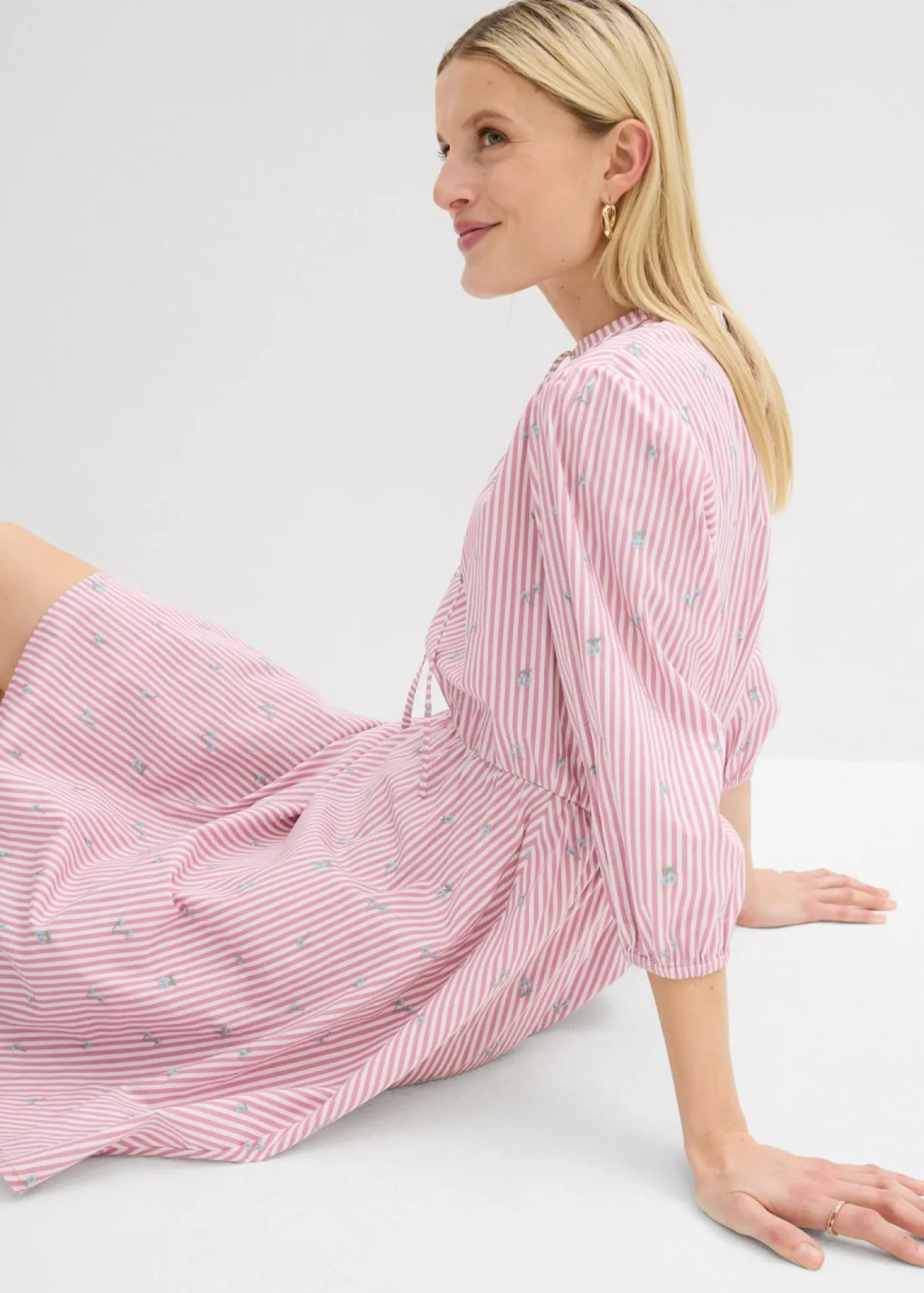 Vestido corto de algodón puro
