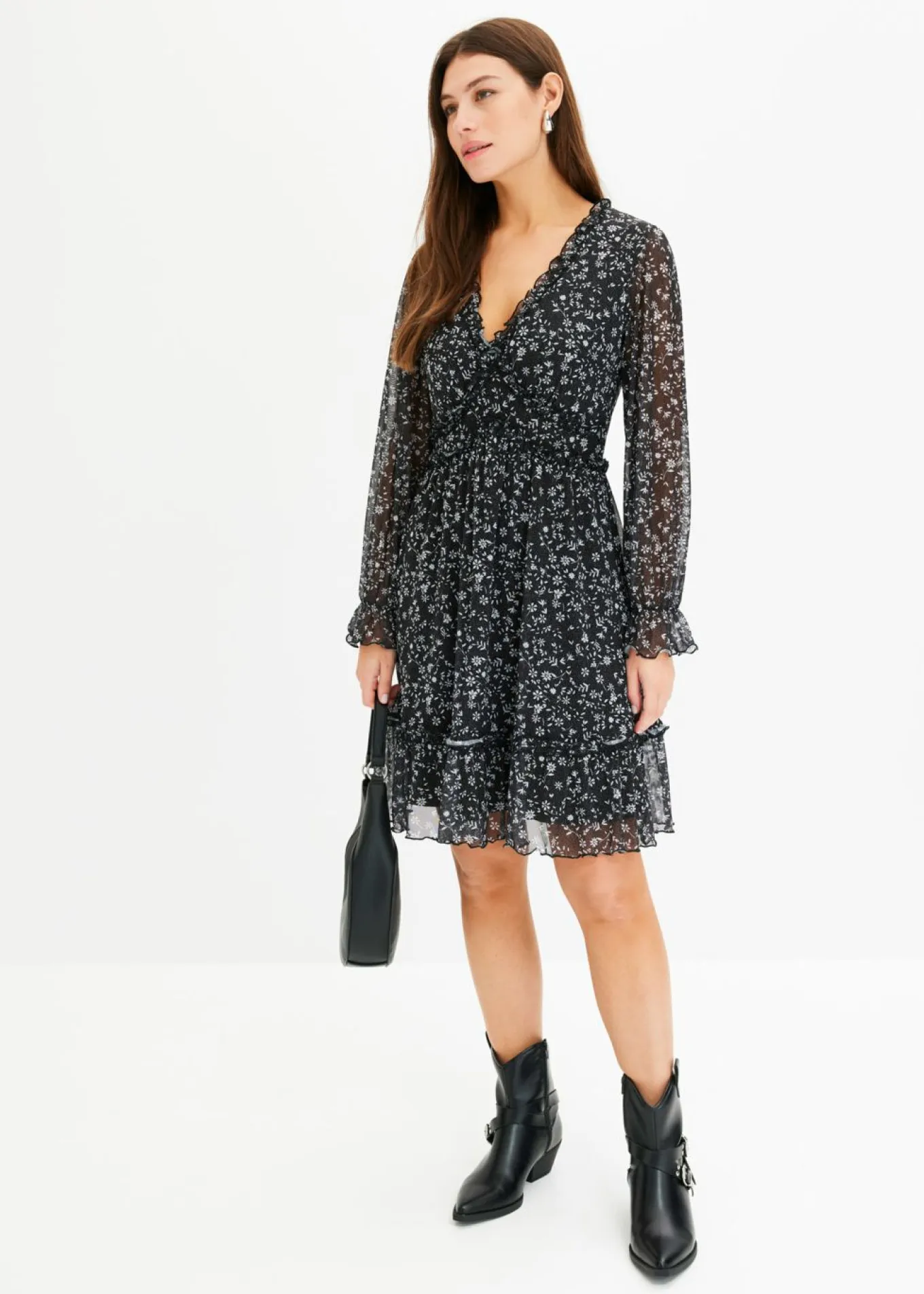 Vestido corto de malla fina