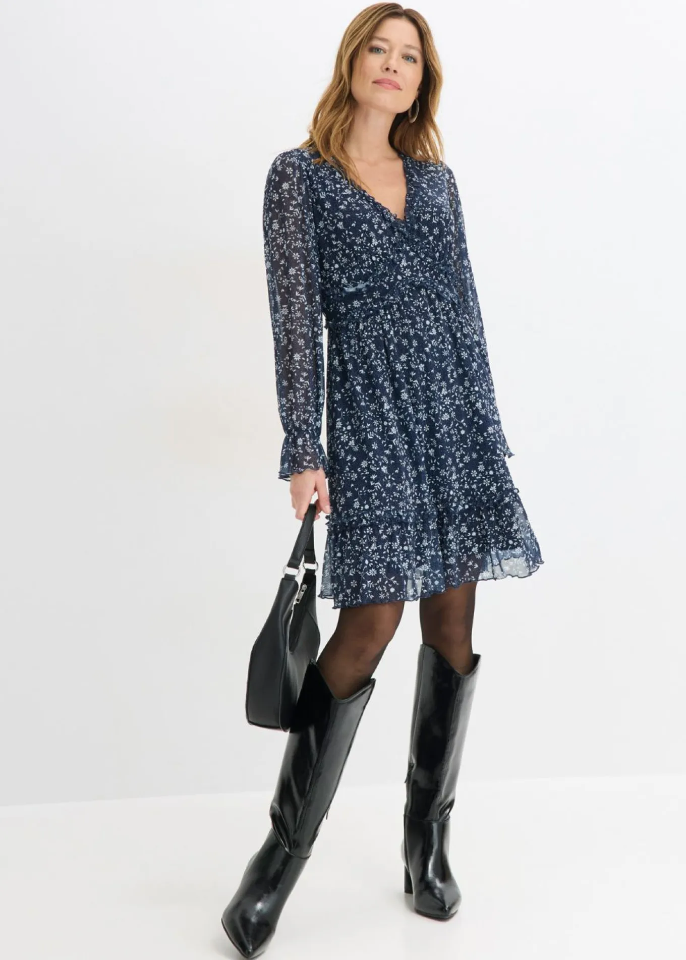 Vestido corto de malla fina