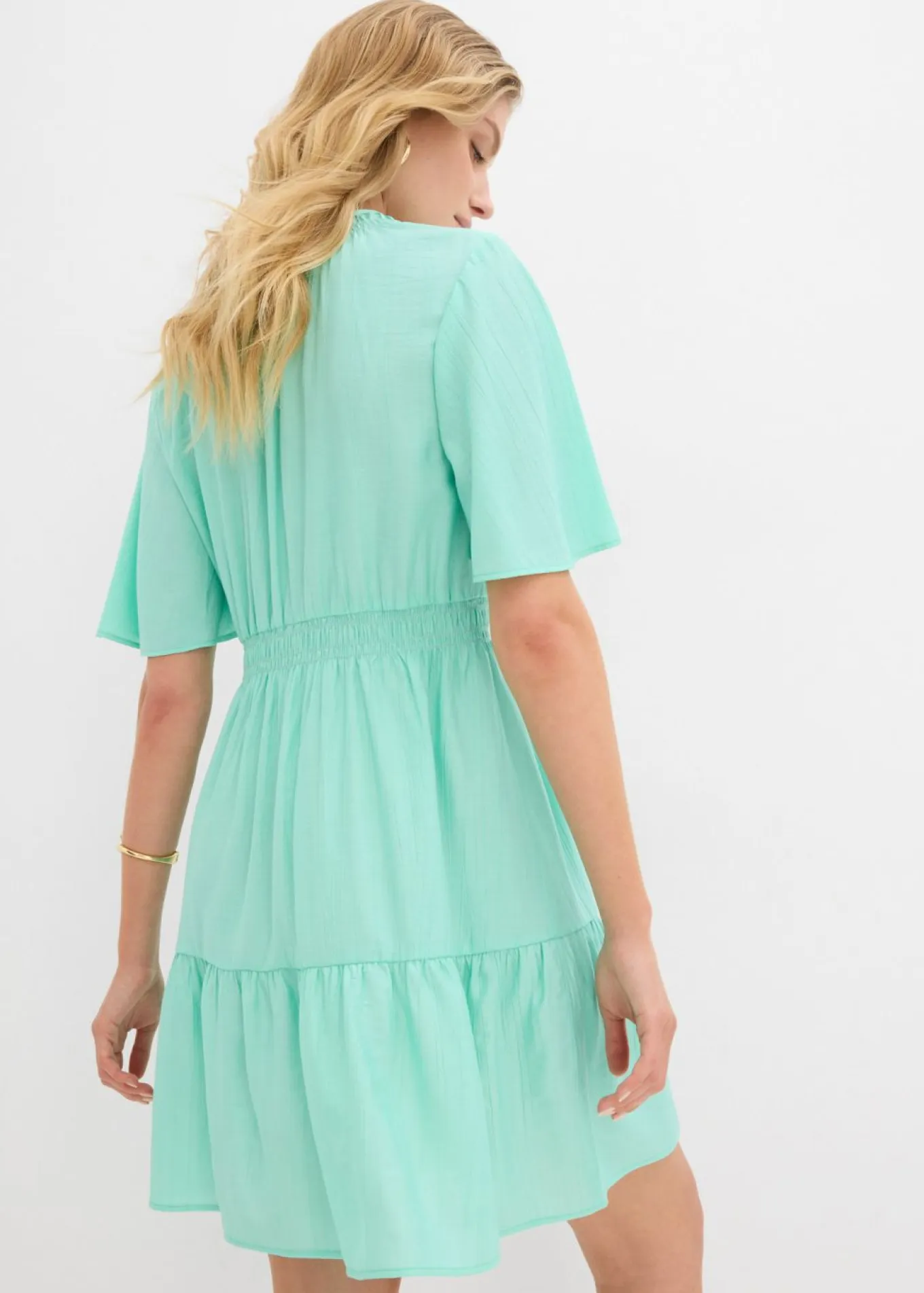 Vestido corto de mezcla de viscosa fluida