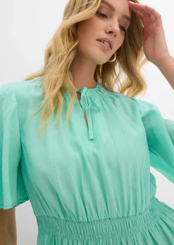 Vestido corto de mezcla de viscosa fluida