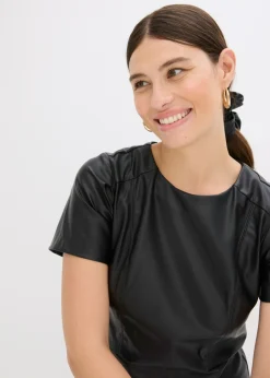 Vestido corto de piel sintética