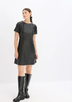 Vestido corto de piel sintética
