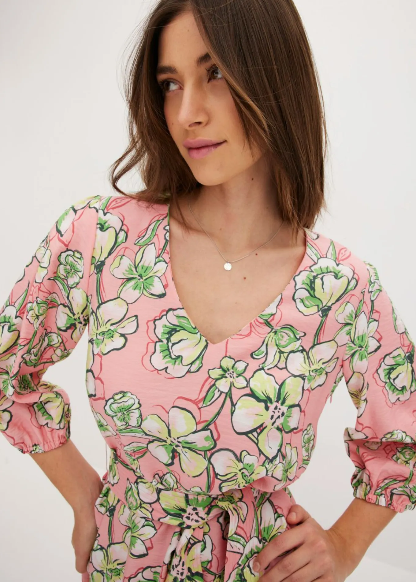 Vestido corto de suave mezcla de viscosa