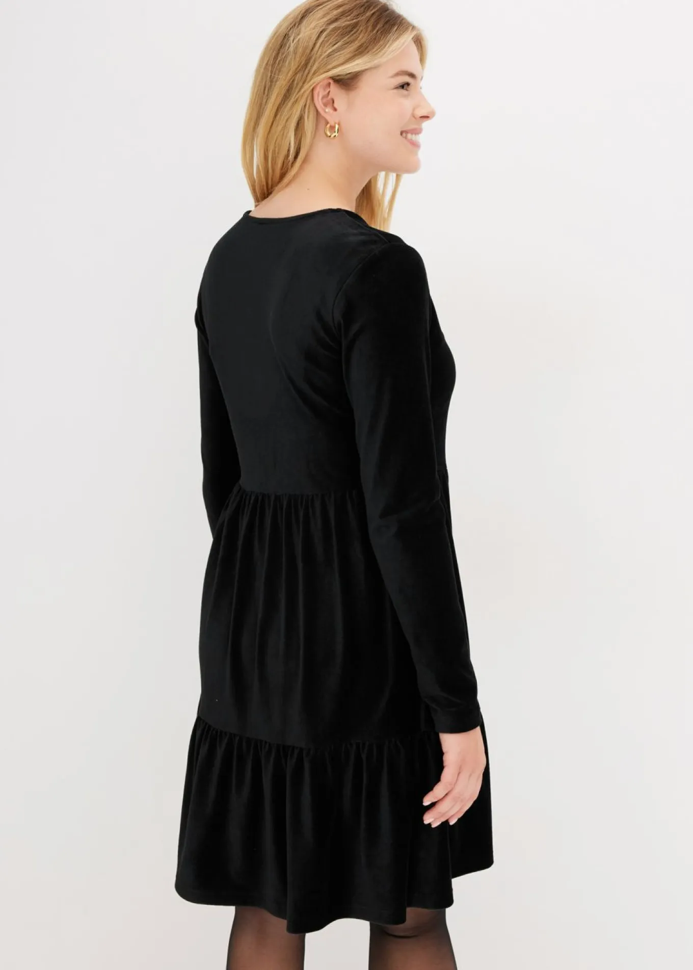 Vestido corto de terciopelo elástico